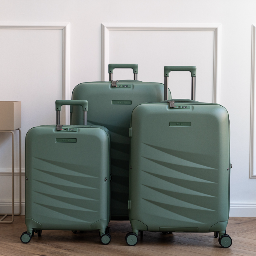 Back Carry-On (21")